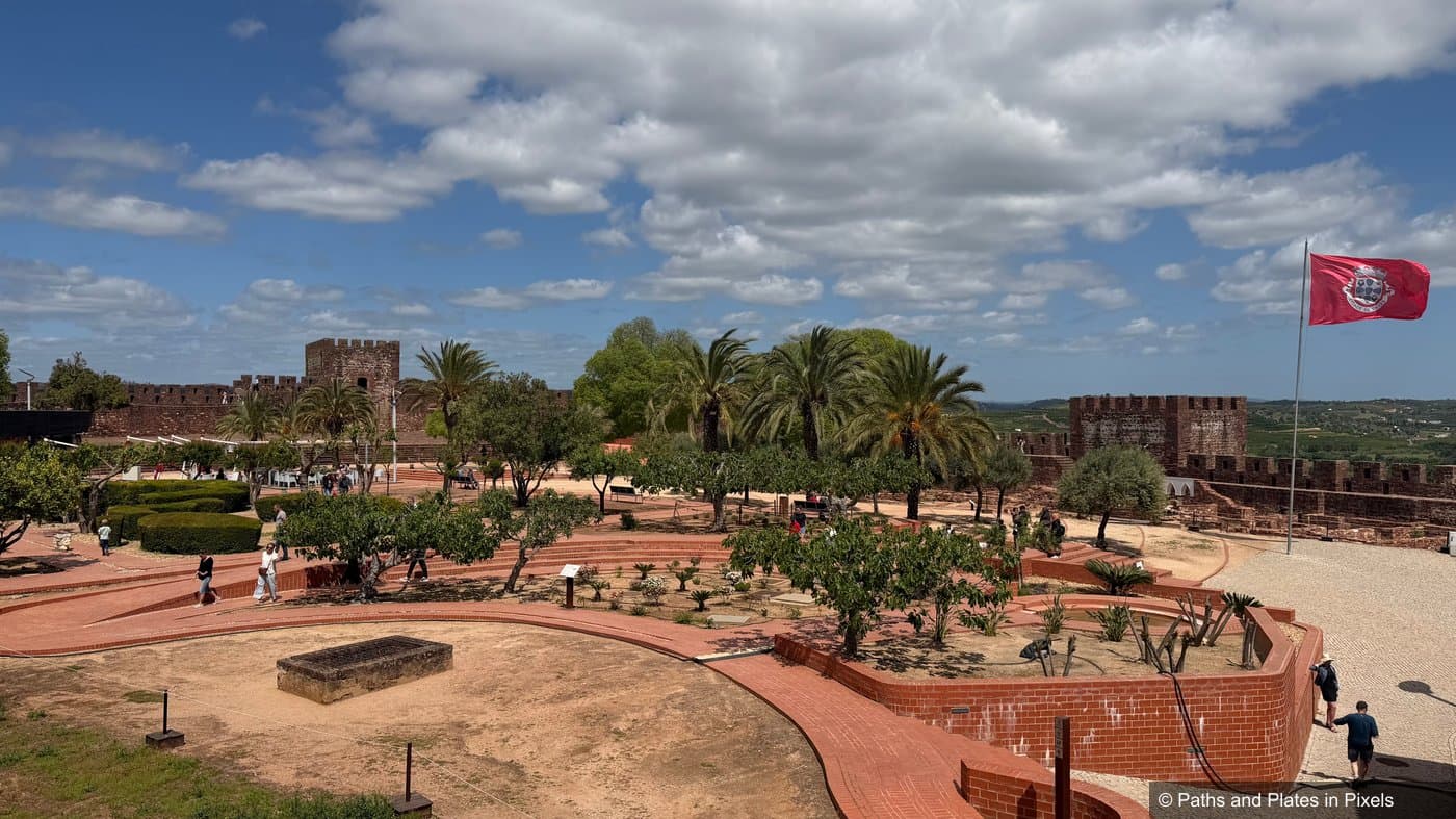 Red stone walls and battlements of Castelo de Silves, Algarve