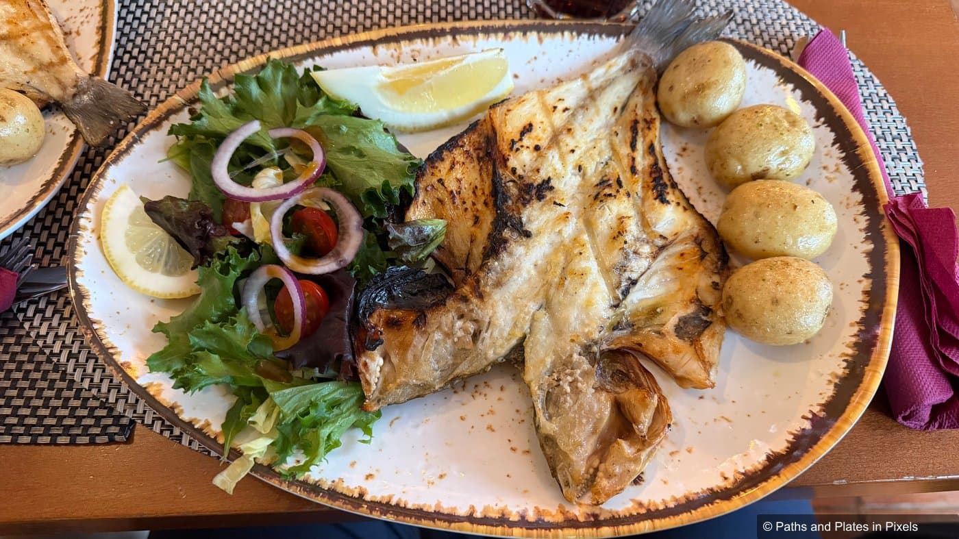 Fish dish at Fusion Sunsubiro restaurant in Ferragudo, Algarve
